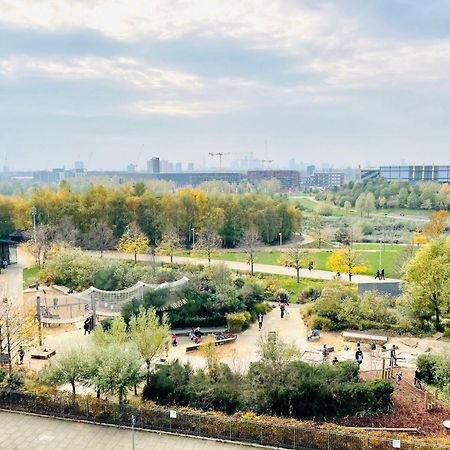 Panoramic Park And City Penthouses Retreat لندن الغرفة الصورة