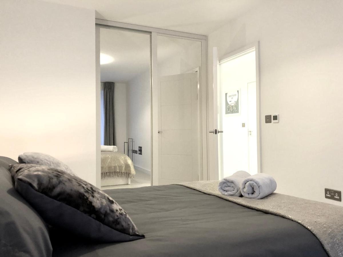 Panoramic Park And City Penthouses Retreat لندن المظهر الخارجي الصورة