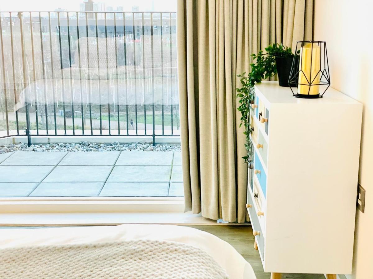 Panoramic Park And City Penthouses Retreat لندن المظهر الخارجي الصورة